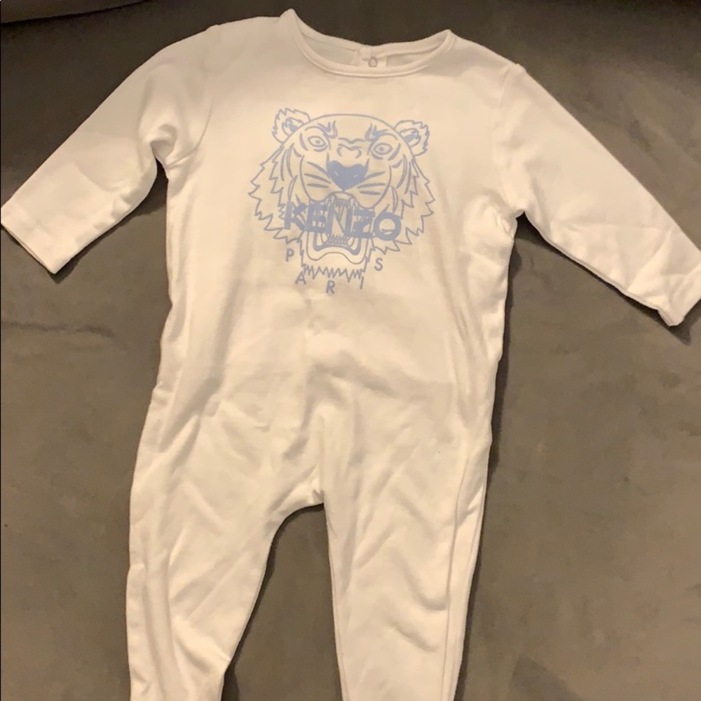 Kenzo 9mo onesie
